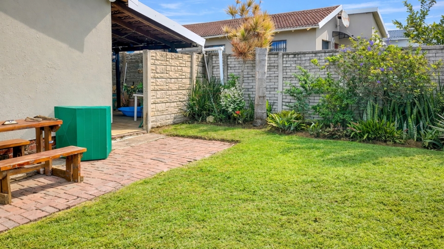 4 Bedroom Property for Sale in Gonubie Eastern Cape